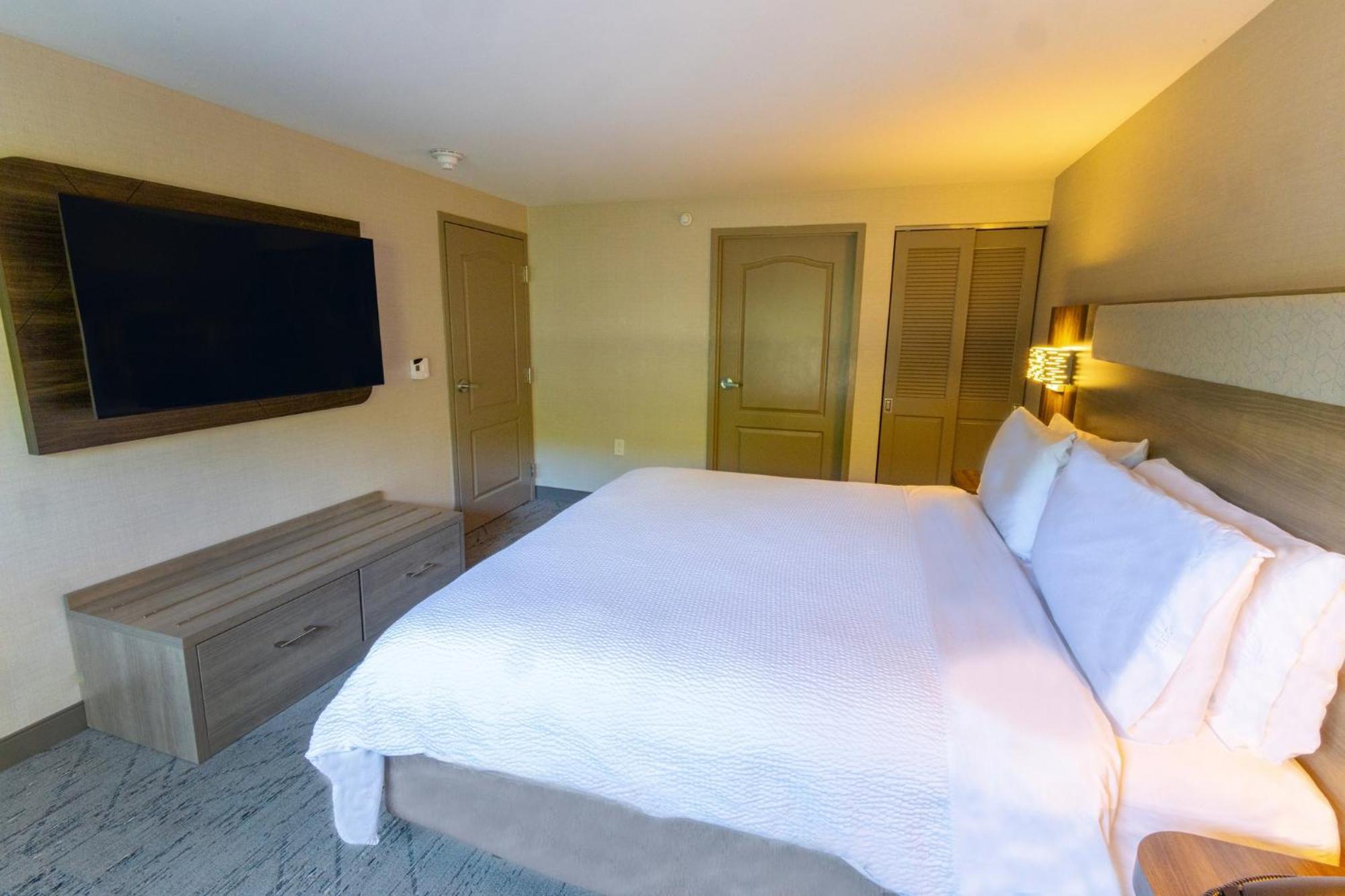 Holiday Inn Express - Neptune By Ihg Luaran gambar
