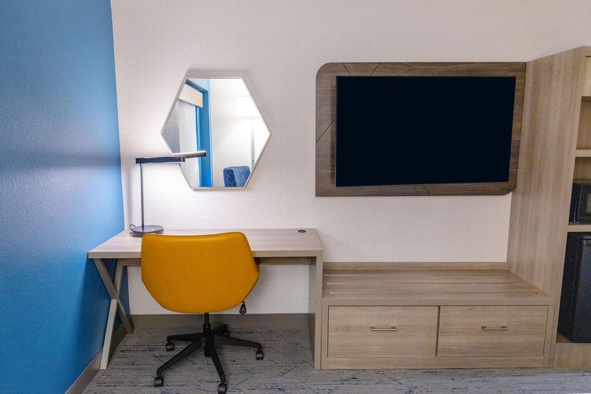 Holiday Inn Express - Neptune By Ihg Luaran gambar